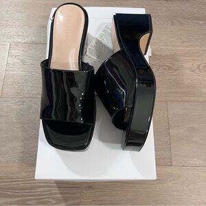 The Drop Bertina Platform Slide Sandals Black Patent 8.5